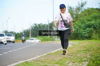 Runner Photo 1658375