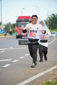 Runner Photo 1658498