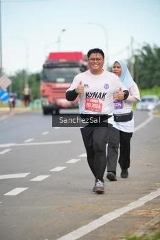 Runner Photo 1658499