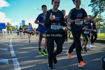 Runner Photo 1658551