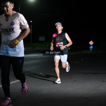 Runner Photo 1658634