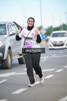 Runner Photo 1658699