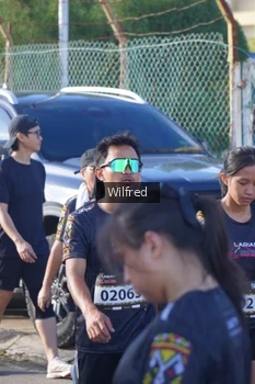 Runner Photo 1658756