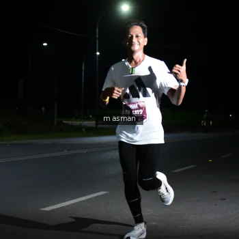 Runner Photo 1658796