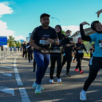 Runner Photo 1658800