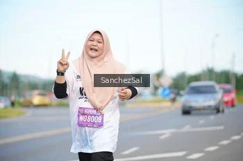 Runner Photo 1658810