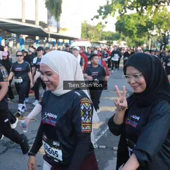 Runner Photo 1658823