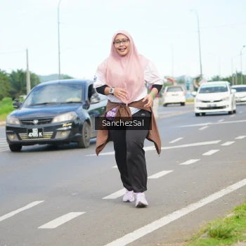 Runner Photo 1658910