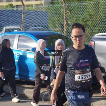 Runner Photo 1658948
