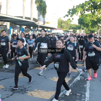 Runner Photo 1658953