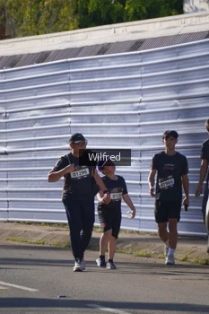 Runner Photo 1658982