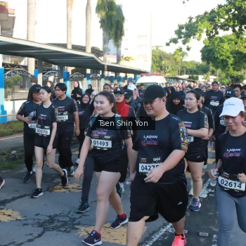 Runner Photo 1658998