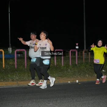 Runner Photo 1659123