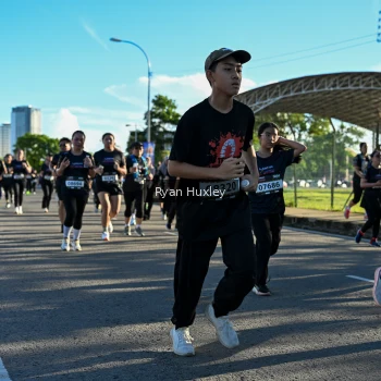 Runner Photo 1659174