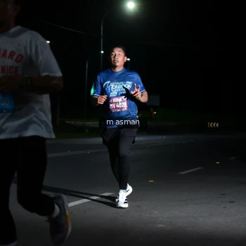 Runner Photo 1659275