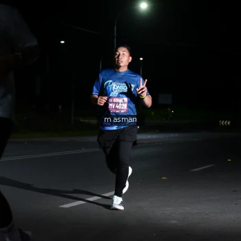 Runner Photo 1659282