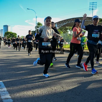 Runner Photo 1659293