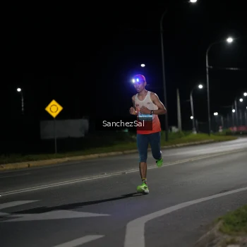 Runner Photo 1659294