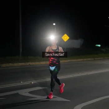 Runner Photo 1659368