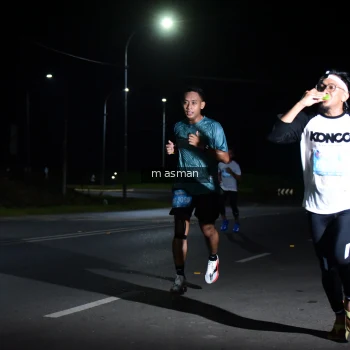 Runner Photo 1659428