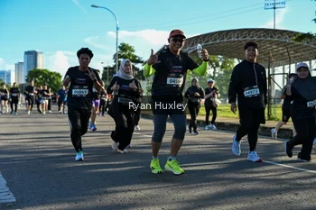 Runner Photo 1659443