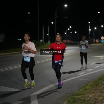 Runner Photo 1659455