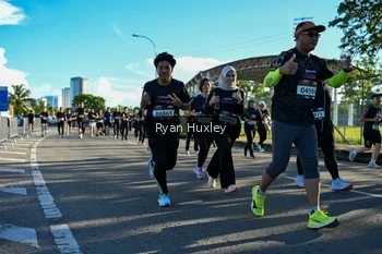 Runner Photo 1659460