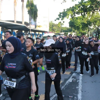Runner Photo 1659596