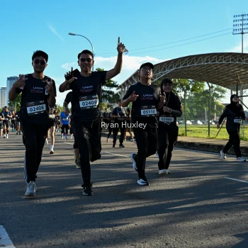 Runner Photo 1659648