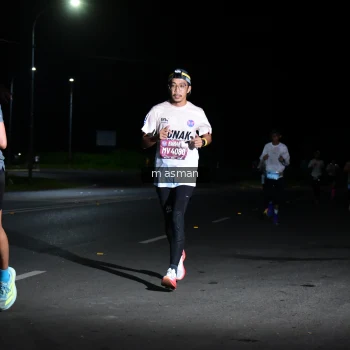 Runner Photo 1659751