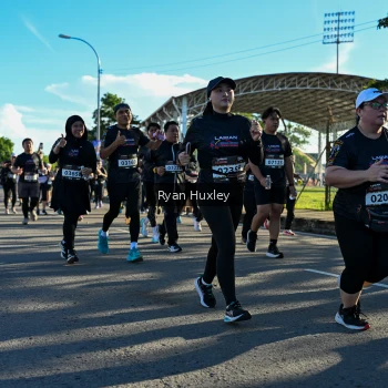 Runner Photo 1659756