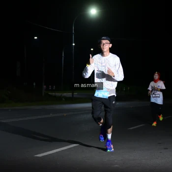 Runner Photo 1659799