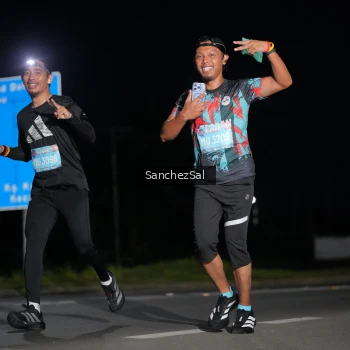 Runner Photo 1659842