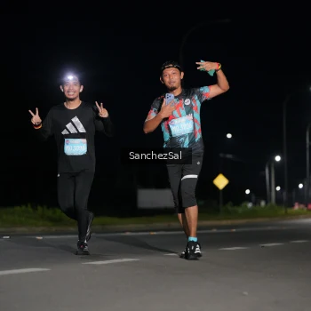 Runner Photo 1659854