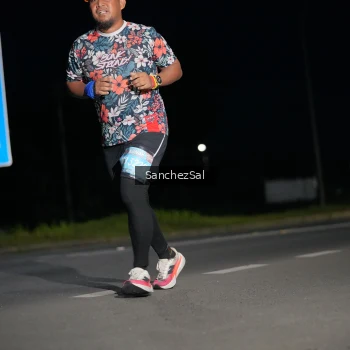 Runner Photo 1659939