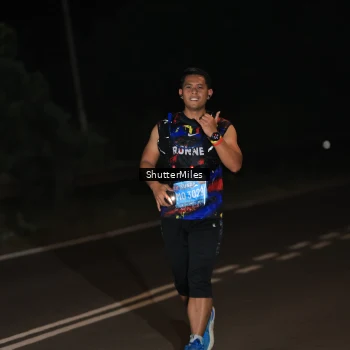 Runner Photo 1660015