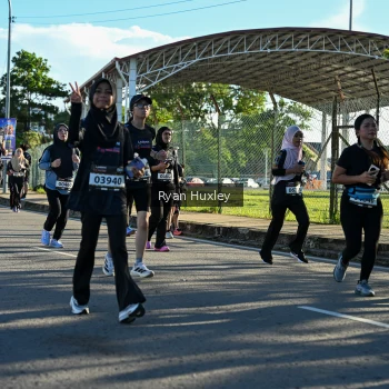Runner Photo 1660040