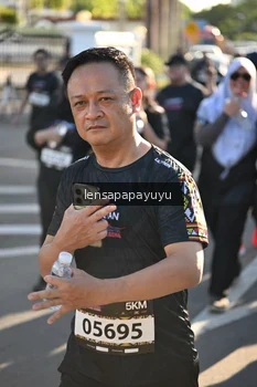 Runner Photo 1660067