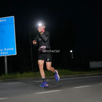 Runner Photo 1660082