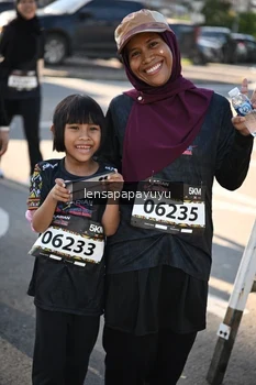 Runner Photo 1660116