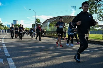 Runner Photo 1660132