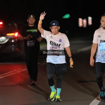 Runner Photo 1660157