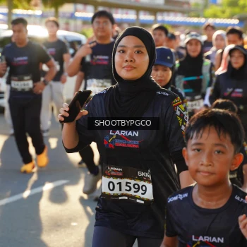 Runner Photo 1660166