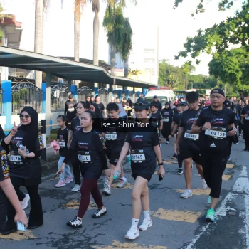 Runner Photo 1660204
