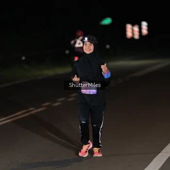 Runner Photo 1660220