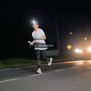Runner Photo 1660245