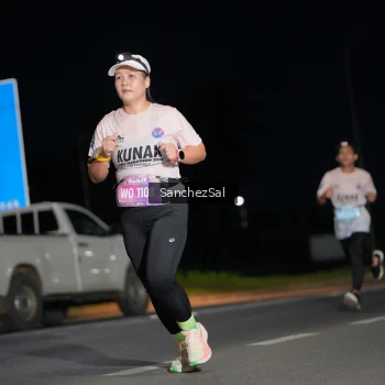 Runner Photo 1660271