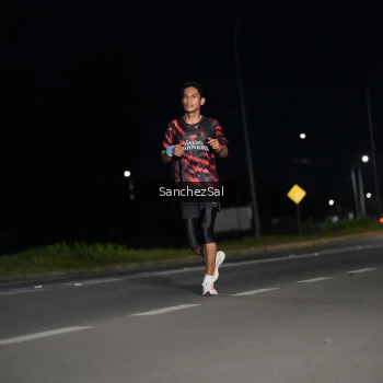 Runner Photo 1660296