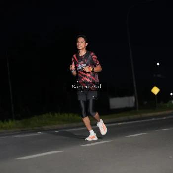Runner Photo 1660320