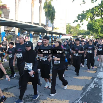 Runner Photo 1660328